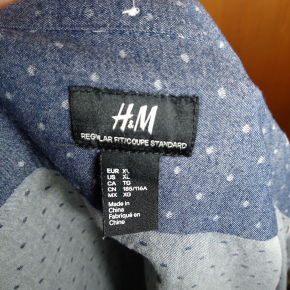 H&M Long Sleeve Button Down Shirt - Picture 5 of 5